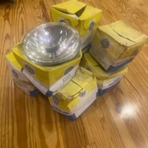 GENERAL ELECTRIC GE 4553 LANDING TAXI LIGHT 28V 250W SEALED BEAM NOS LOT OF 7