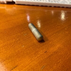 One  BRAND NEW -GENUINE TCM Continental  401808 401850  STUD