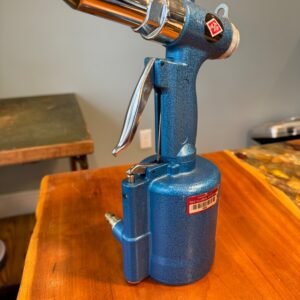ATS HEAVY DUTY AIR HYDRAULIC RIVETER 2300LB BLIND RIVET GUN TOOL PNEUMATIC